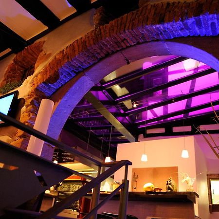 Le B. Suites, Chambres & Restaurant Рикевір Екстер'єр фото