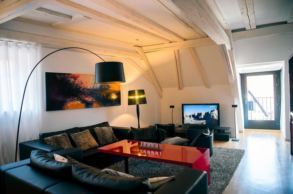 Le B. Suites, Chambres & Restaurant Рикевір Номер фото