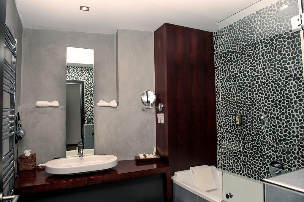 Le B. Suites, Chambres & Restaurant Рикевір Номер фото