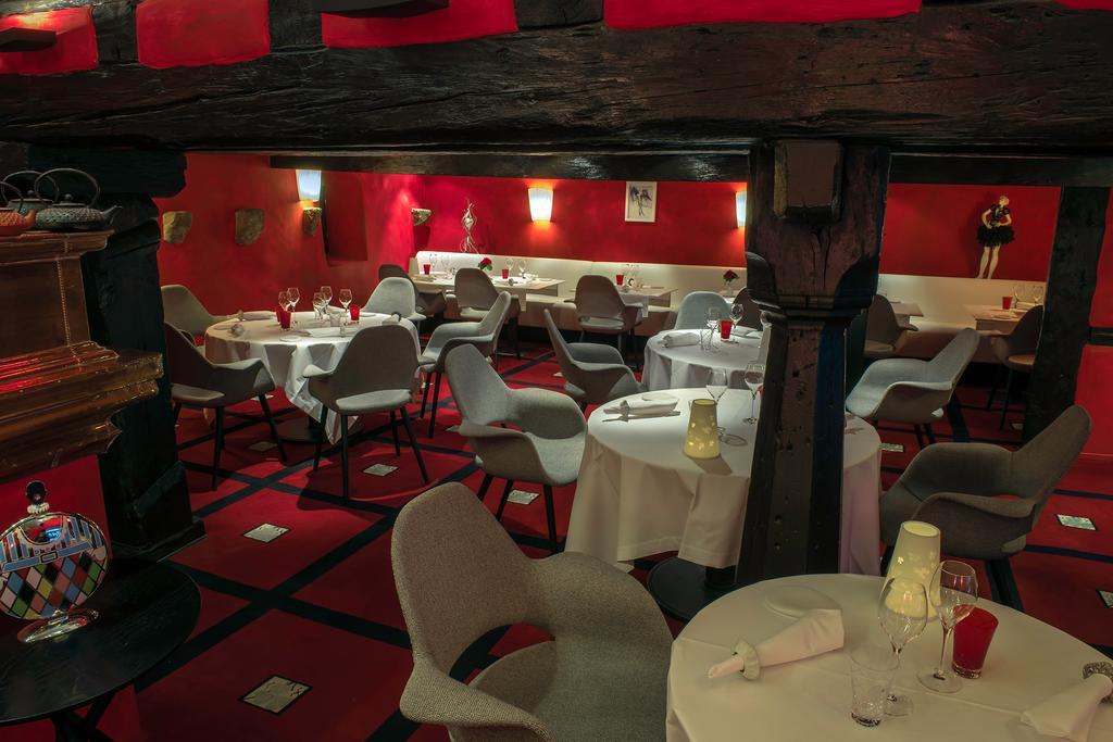 Le B. Suites, Chambres & Restaurant Рикевір Екстер'єр фото